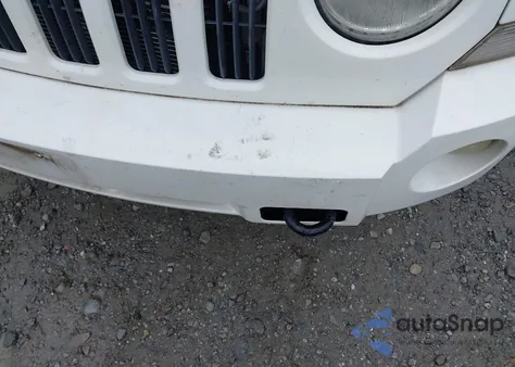 2009 Jeep Patriot Sport z USA, uszkodzony, nr VIN 1J4FF28B99D249472